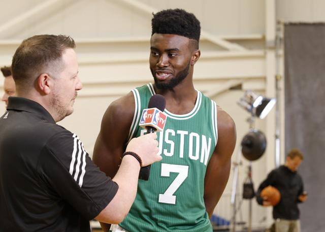 在巴黎和塞 在巴黎和塞