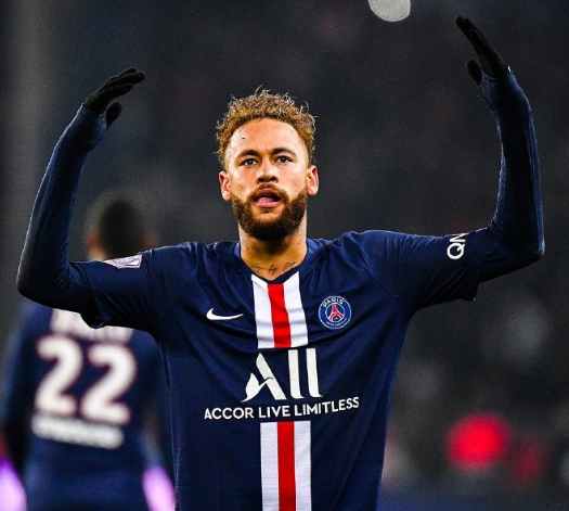 完成反超 完成反超