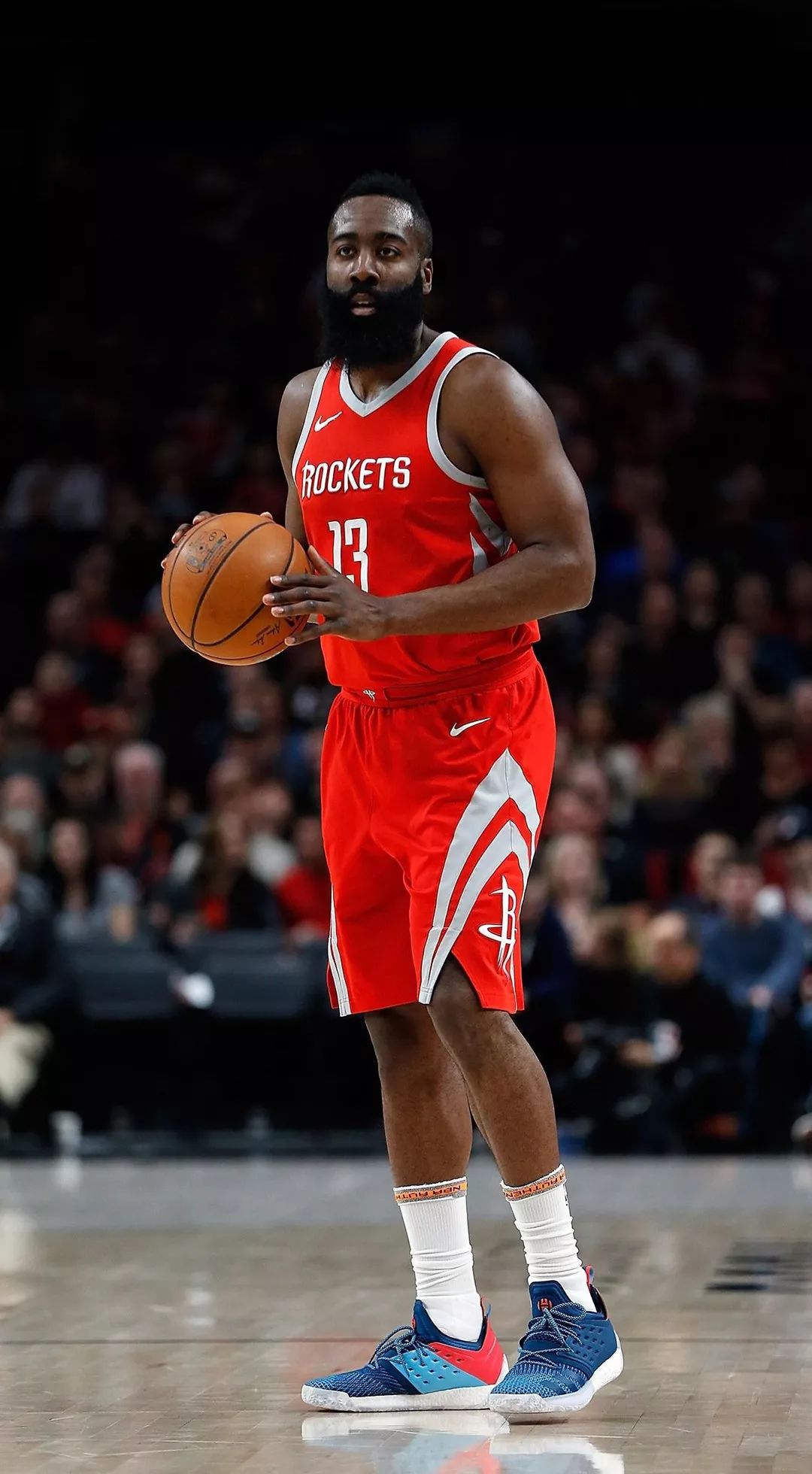 藏在身后 藏在身后